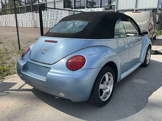 Volkswagen newbeetle - 2004 - afbeelding 17 van  20