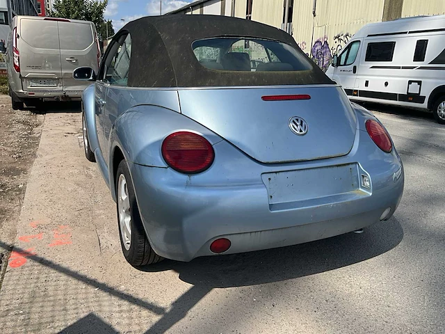 Volkswagen newbeetle - 2004 - afbeelding 19 van  20