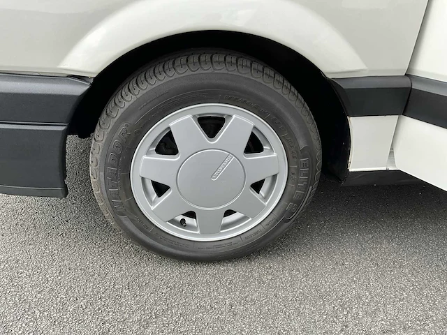 Volkswagen passat - 1992 - afbeelding 11 van  29
