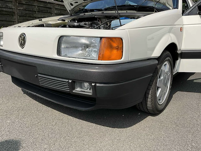 Volkswagen passat - 1992 - afbeelding 18 van  29