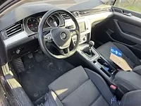 Volkswagen passat - 2017 - afbeelding 11 van  13