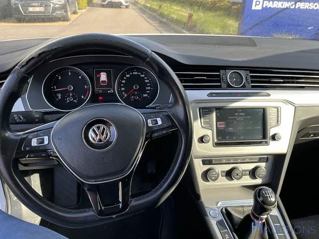 Volkswagen passat - 2017 - afbeelding 2 van  14