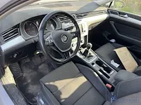 Volkswagen passat - 2017 - afbeelding 11 van  13