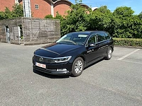 Volkswagen passat - 2018 - afbeelding 1 van  29