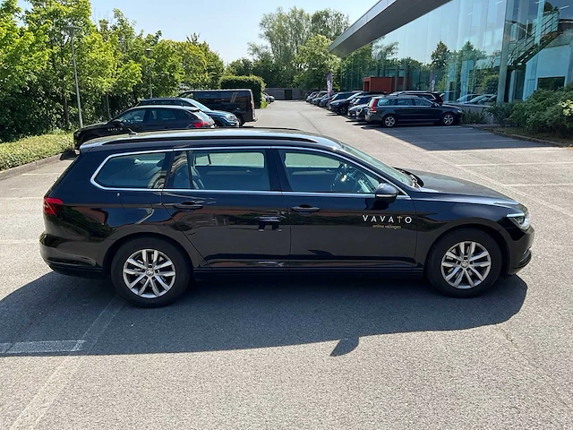 Volkswagen passat - 2018 - afbeelding 24 van  29