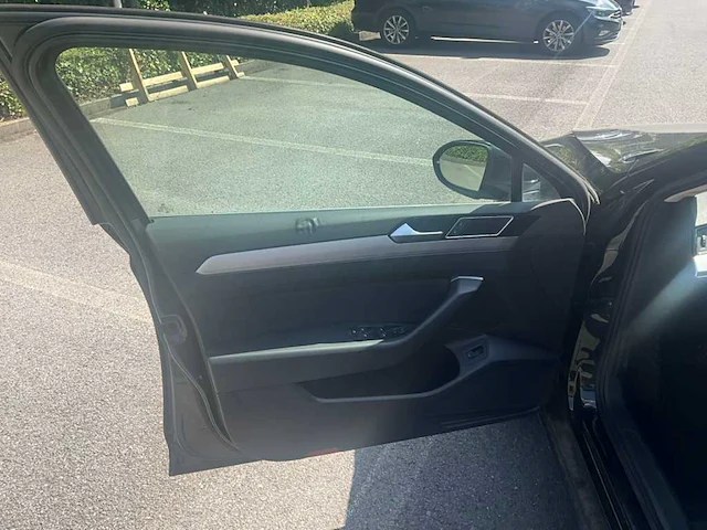 Volkswagen passat - 2018 - afbeelding 29 van  29