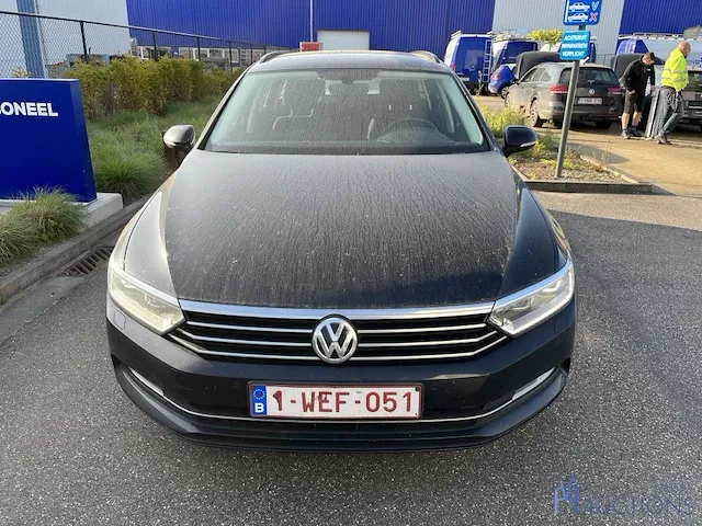 Volkswagen passat - 2019 - afbeelding 6 van  13