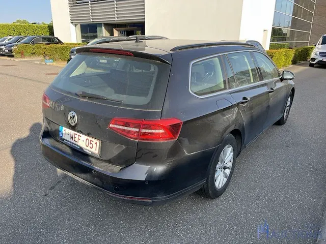 Volkswagen passat - 2019 - afbeelding 8 van  13