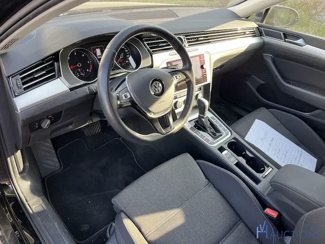 Volkswagen passat - 2019 - afbeelding 11 van  13