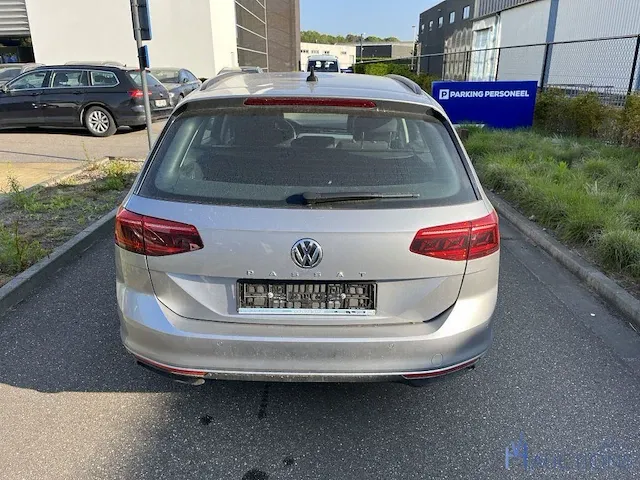 Volkswagen passat - 2020 - afbeelding 9 van  13