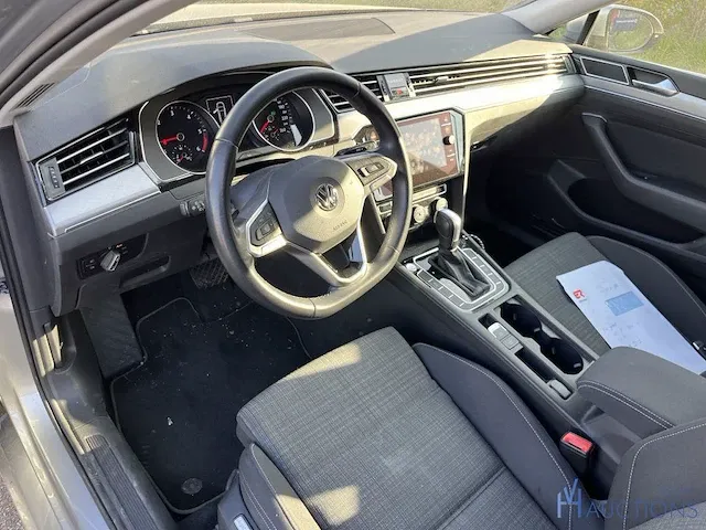 Volkswagen passat - 2020 - afbeelding 11 van  13