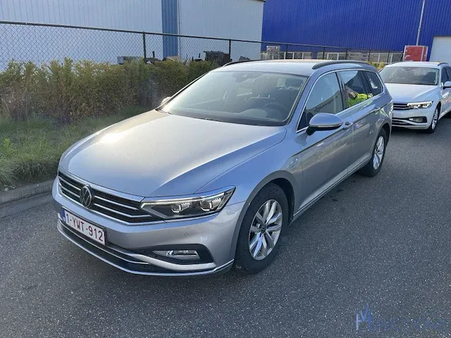 Volkswagen passat - 2021 - afbeelding 1 van  14