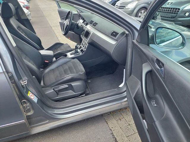 Volkswagen passat sw 2.0 tdi highline dsg 136 at, 2007 - afbeelding 5 van  35