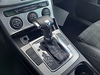 Volkswagen passat sw 2.0 tdi highline dsg 136 at, 2007 - afbeelding 14 van  35