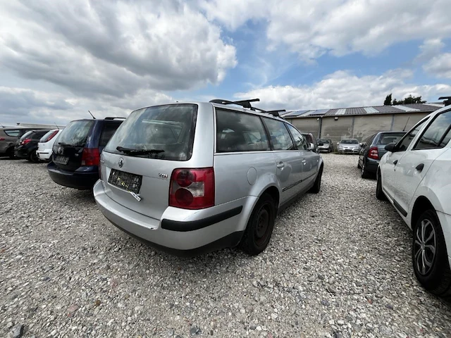 Volkswagen passat,2003 - afbeelding 8 van  13