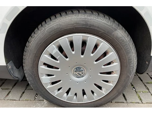 Volkswagen passat - afbeelding 21 van  26