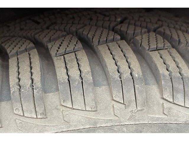 Volkswagen passat - afbeelding 22 van  26