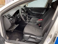 Volkswagen passat - afbeelding 24 van  26