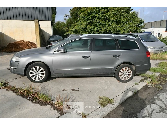 Volkswagen passat - afbeelding 13 van  14