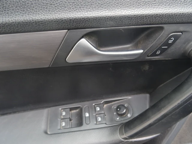 Volkswagen passat - afbeelding 3 van  24