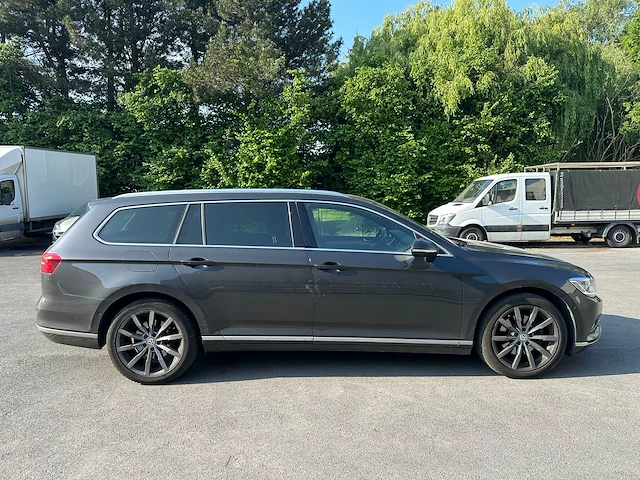 Volkswagen passat - afbeelding 5 van  12