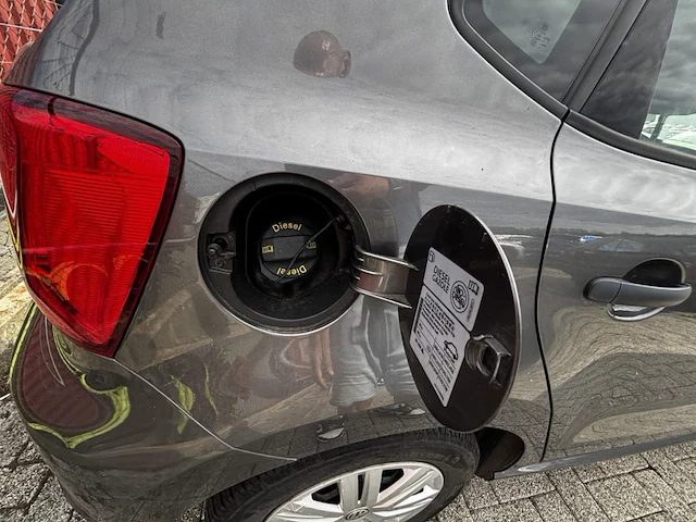 Volkswagen polo 1.4 cr tdi trendline bmt 75,2015 - afbeelding 15 van  28