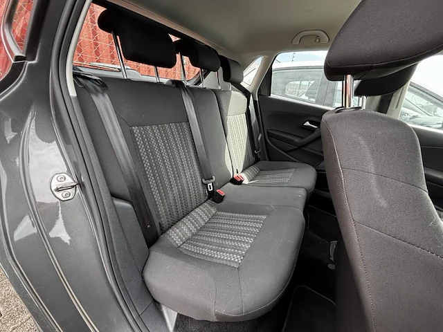 Volkswagen polo 1.4 cr tdi trendline bmt 75,2015 - afbeelding 16 van  28