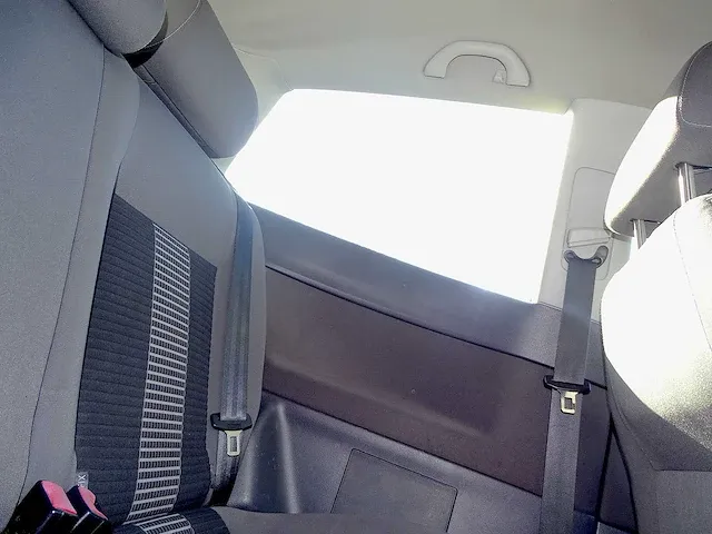 Volkswagen polo 1.9 tdi - afbeelding 18 van  41