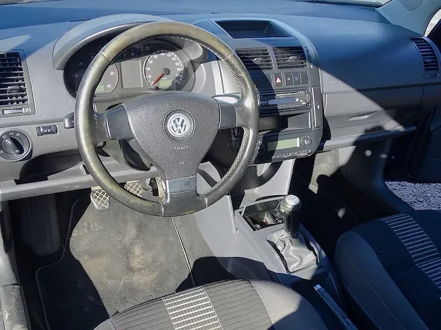 Volkswagen polo 1.9 tdi - afbeelding 20 van  41