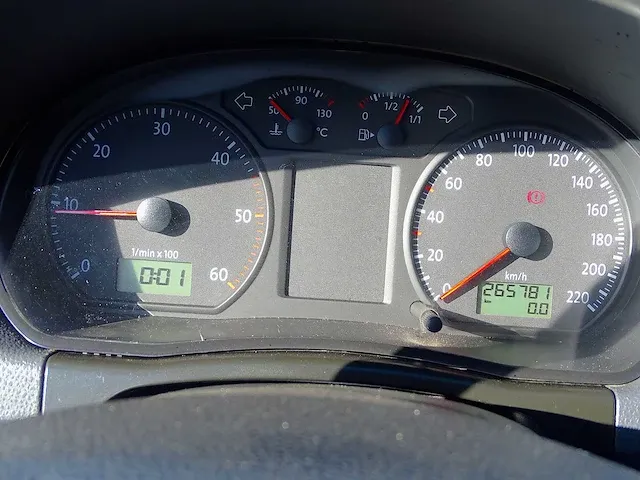 Volkswagen polo 1.9 tdi - afbeelding 28 van  41