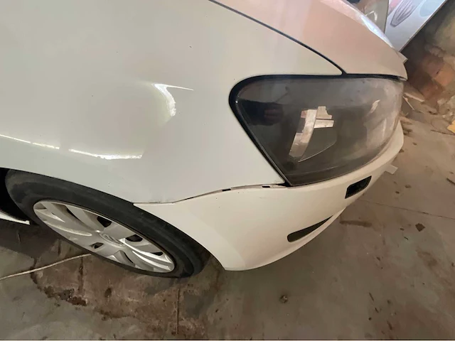 Volkswagen polo 2012 uit 1. 6 tdi deriv vp auto - afbeelding 15 van  24