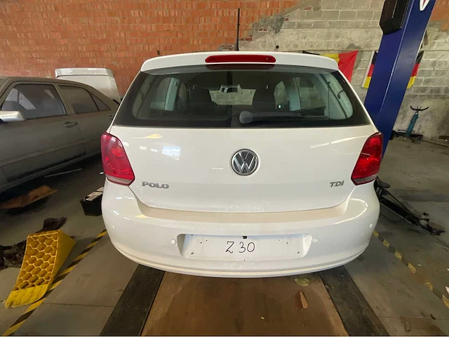 Volkswagen polo 2012 uit 1. 6 tdi deriv vp auto - afbeelding 19 van  24