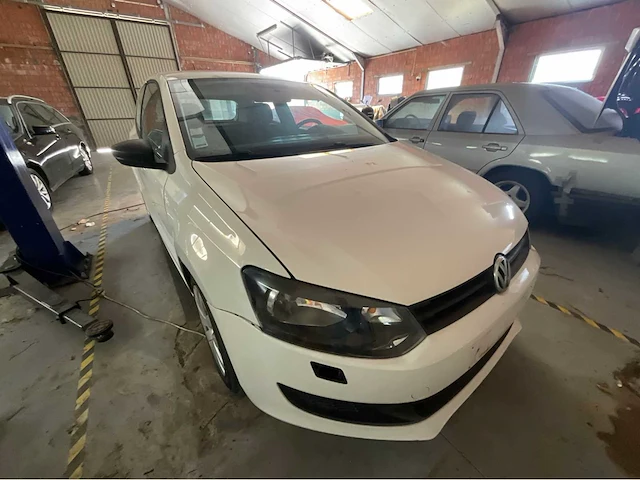 Volkswagen polo 2012 uit 1. 6 tdi deriv vp auto - afbeelding 22 van  24