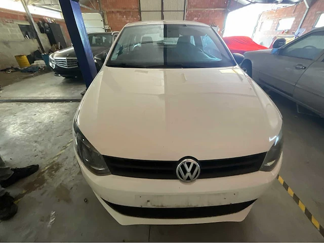 Volkswagen polo 2012 uit 1. 6 tdi deriv vp auto - afbeelding 23 van  24
