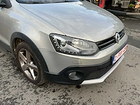 Volkswagen polo personenauto - afbeelding 9 van  25