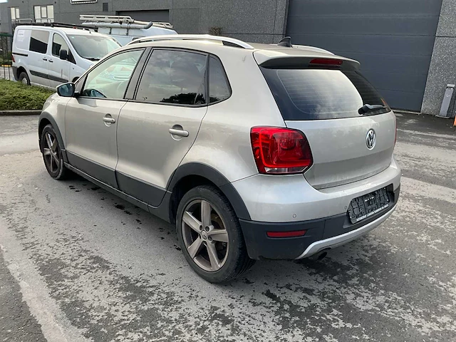 Volkswagen polo personenauto - afbeelding 23 van  25