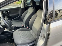 Volkswagen polo personenauto - afbeelding 25 van  25