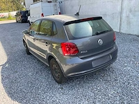 Volkswagen polo personenauto - afbeelding 12 van  14
