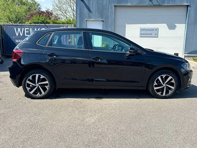 Volkswagen polo - afbeelding 23 van  24
