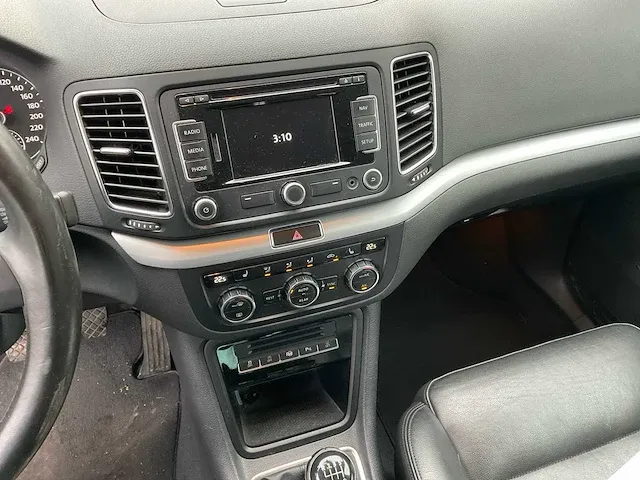 Volkswagen sharan personenauto - afbeelding 2 van  13