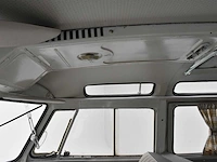 Volkswagen t1 samba **no reserve** - afbeelding 15 van  57