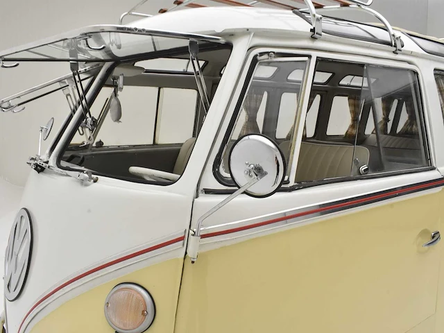 Volkswagen t1 samba **no reserve** - afbeelding 18 van  57