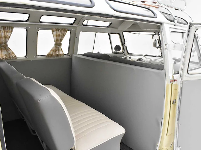 Volkswagen t1 samba **no reserve** - afbeelding 28 van  57