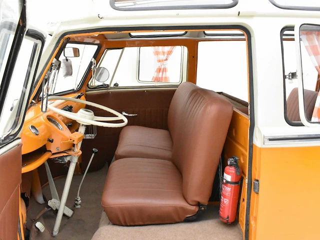 Volkswagen t1 samba **sunroof** no reserve** - afbeelding 2 van  47