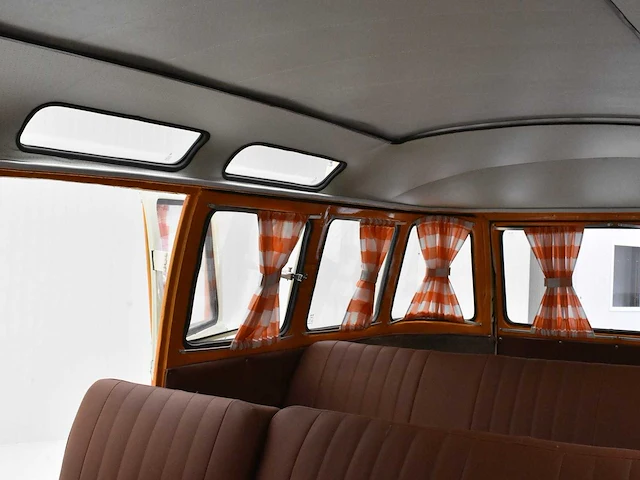 Volkswagen t1 samba **sunroof** no reserve** - afbeelding 11 van  47