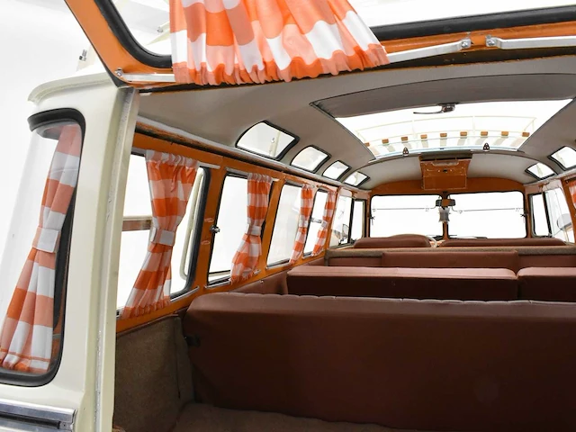 Volkswagen t1 samba **sunroof** no reserve** - afbeelding 35 van  47