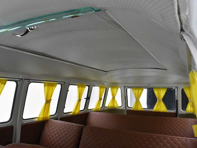 Volkswagen t2 9-seater sunroof - afbeelding 6 van  45