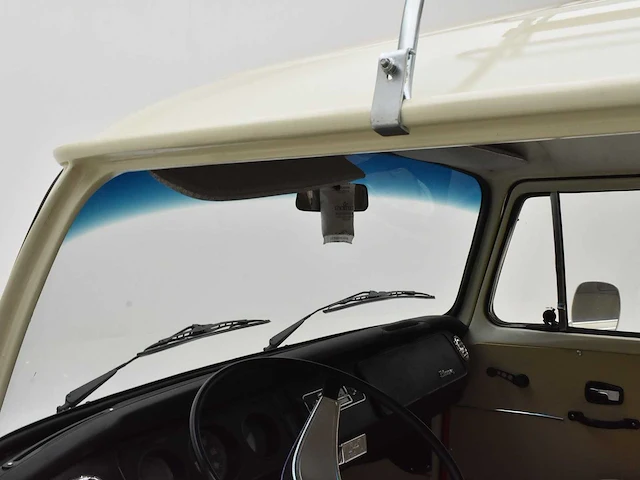 Volkswagen t2 deluxe **sunroof** - afbeelding 3 van  54