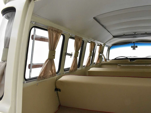 Volkswagen t2 deluxe **sunroof** - afbeelding 15 van  54