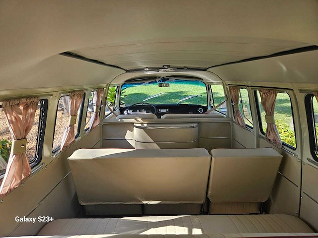 Volkswagen t2 **sunroof** deluxe - afbeelding 18 van  46